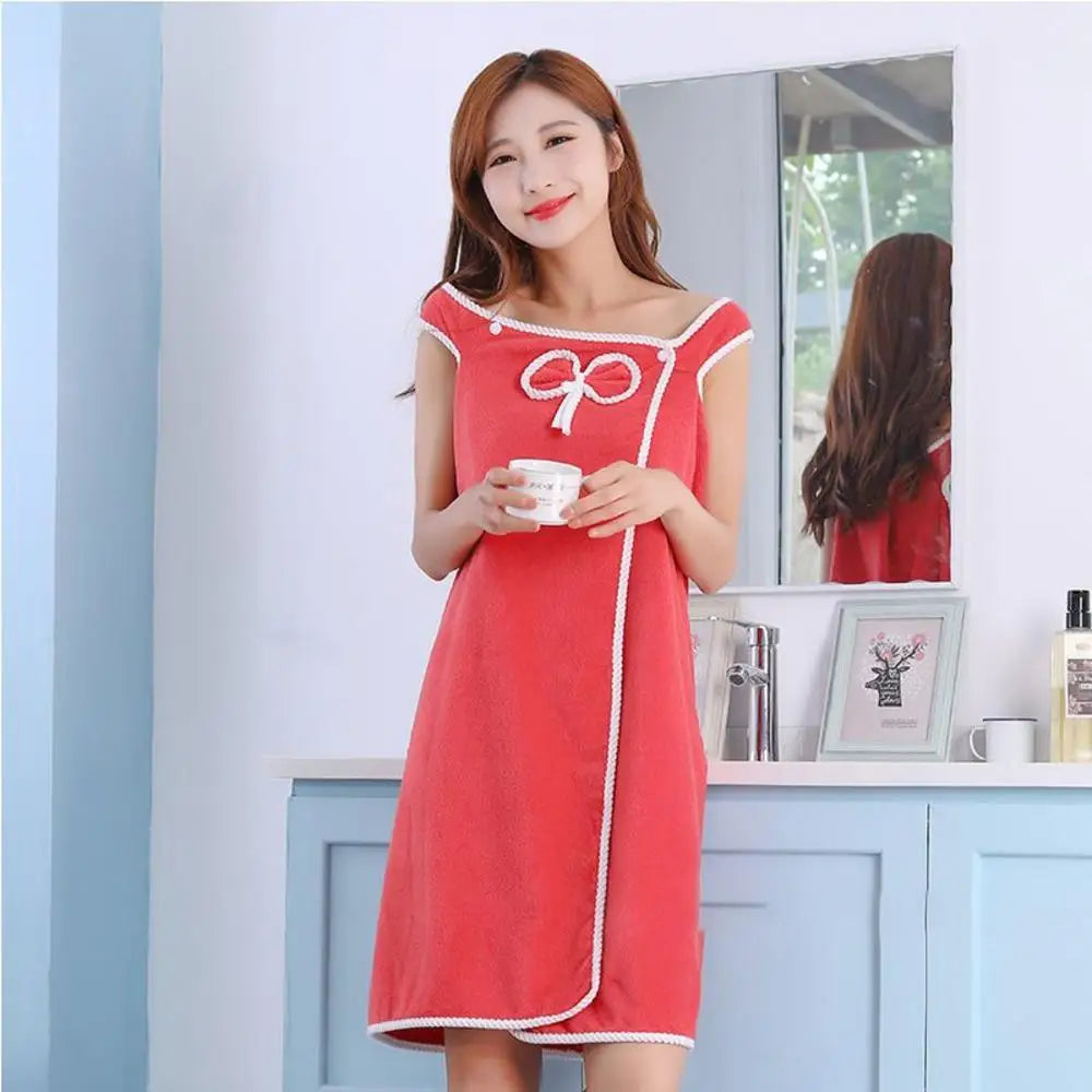 Soft Women's Bathrobe – Breathable Coral Fleece Robe with Off-Shoulder Design and Snap Closure for Home, Spa, or Beach