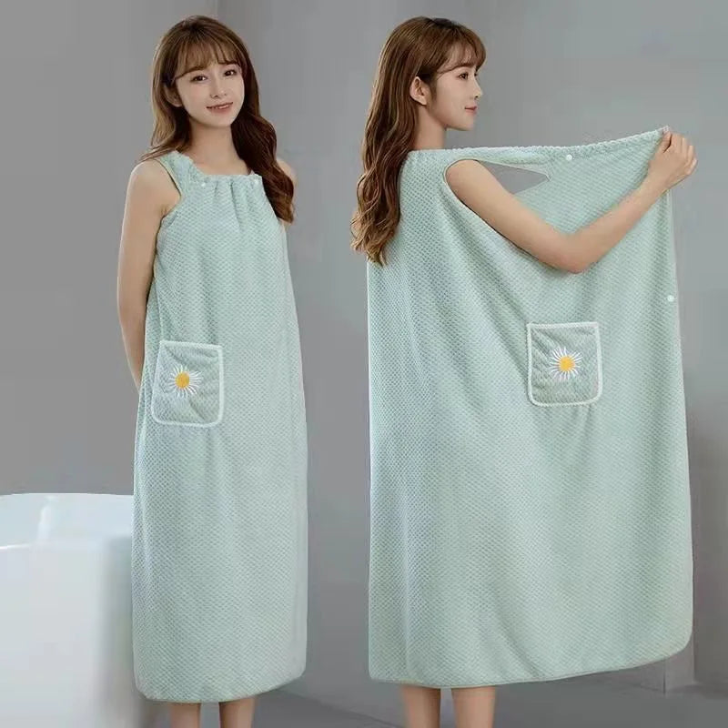 Practical Women's Bath Towel – Quick-Drying, Lightweight, and Portable for Home, Travel, Beach, or Gym Use